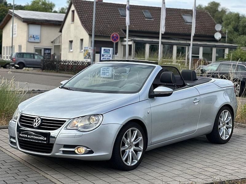 Silber Gebraucht 2008 VW Eos Individual Cabrio | 4.550 € (Fairer Preis) - Bild 1/4