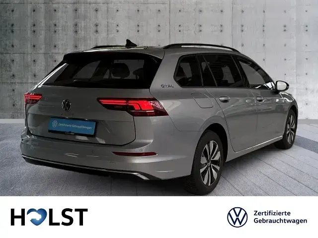 Gebraucht VW Golf VIII Goal 116 PS (85 kW) 2025 Silber Kombi