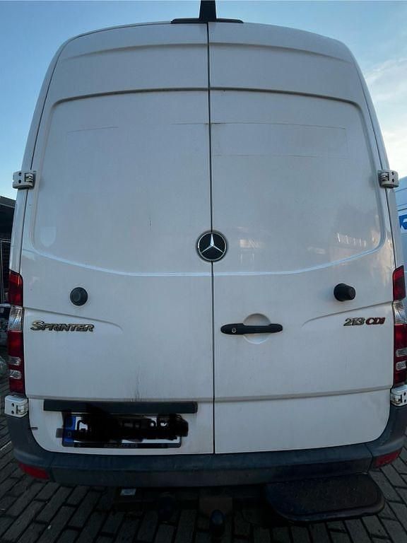 Gebraucht Mercedes Sprinter 129 PS (94 kW) 2011 Schwarz