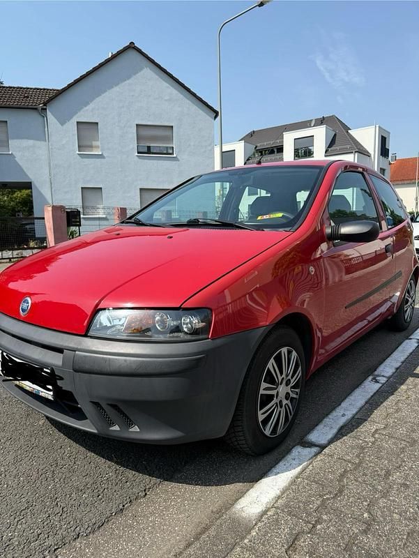 Rot Gebraucht 2003 Fiat Punto Kleinwagen | 1.000 € (Guter Preis) - Bild 1/4