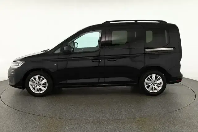 Gebraucht VW Caddy Life 122 PS (89 kW) 2021 Schwarz Van / Kleinbus