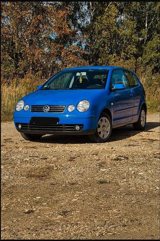 Blau Gebraucht 2004 VW Polo Kleinwagen | 1.200 € (Guter Preis) - Bild 1/4