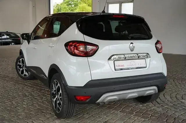 Gebraucht Renault Captur Collection 131 PS (96 kW) 2019 Weiß SUV