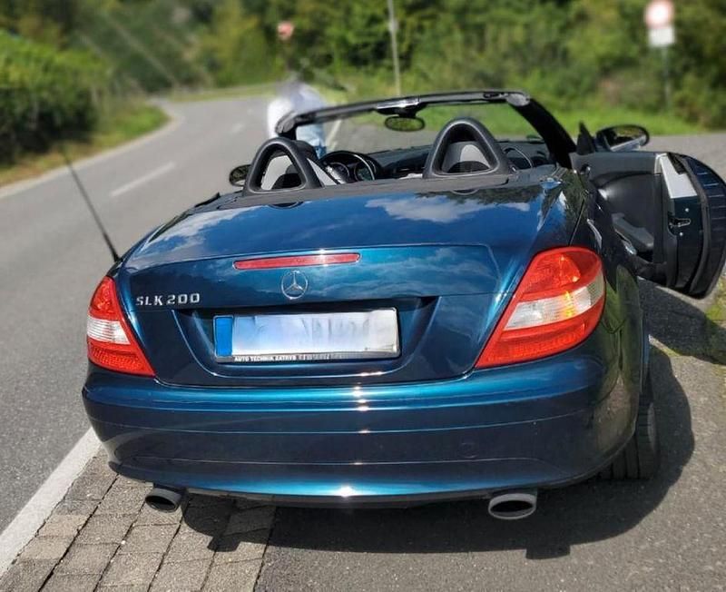 Gebraucht Mercedes SLK200 163 PS (119 kW) 2004 Blau Cabrio