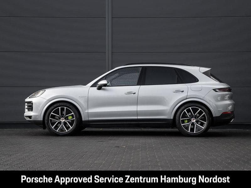 Gebraucht Porsche Cayenne 470 PS (345 kW) 2024 Silber SUV