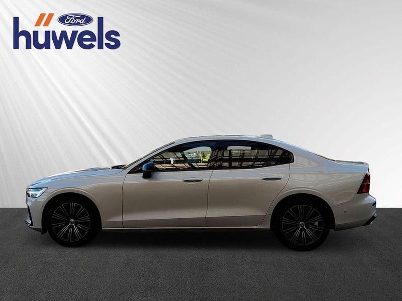 Gebraucht Volvo S60 Plus 197 PS (144 kW) 2024 Weiss Limousine