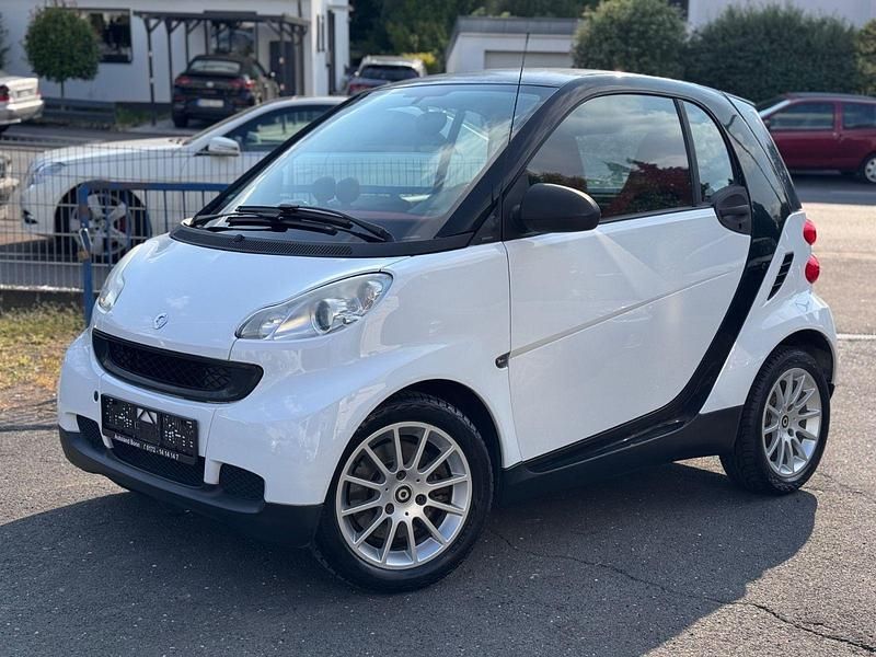 Schwarz Gebraucht 2009 Smart ForTwo Coupé Coupé | 4.200 € (Fairer Preis) - Bild 1/4