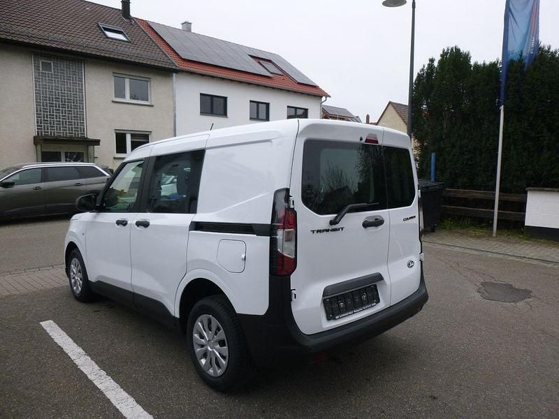 Neu Ford Transit Trend 99 PS (72 kW) 2026 Weiß Kombi