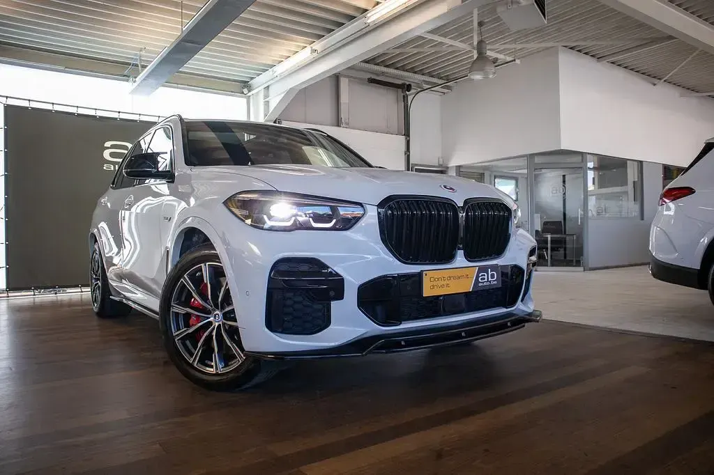 Gebraucht BMW X5 M Sport 396 PS (291 kW) 2022 Weiß SUV