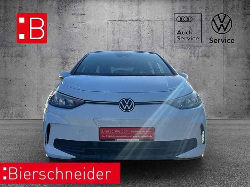 Gebraucht VW ID.3 Pro 150 kW (204 PS) 2023 Weiß Kleinwagen