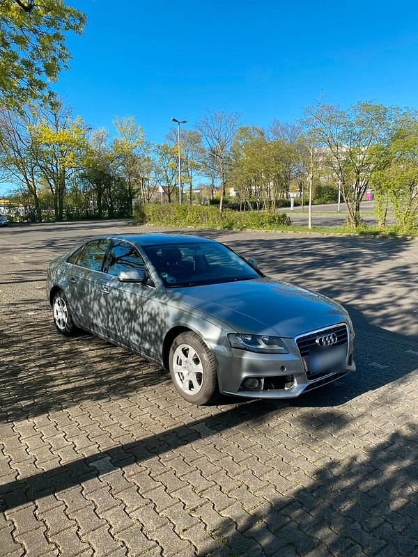 Gebraucht Audi A4 170 PS (125 kW) 2009 Schwarz Limousine