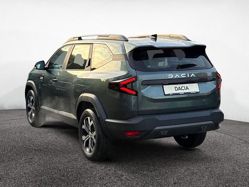 Neu Dacia Bigster Expression 140 PS (102 kW) 2025 Zedergrün SUV
