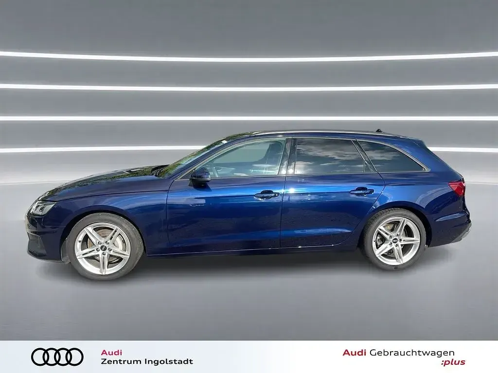 Gebraucht Audi A4 Performance 204 PS (150 kW) 2023 Navarrablau metallic Kombi