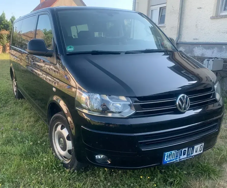 Gebraucht VW Caravelle 179 PS (131 kW) 2013 Schwarz Van