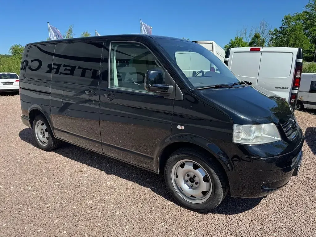 Gebraucht VW Multivan Startline 131 PS (96 kW) 2008 Schwarz Van / Kleinbus