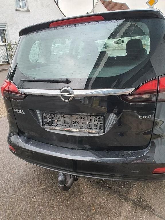 Gebraucht Opel Zafira Tourer Selection 131 PS (96 kW) 2013 Schwarz Van / Kleinbus