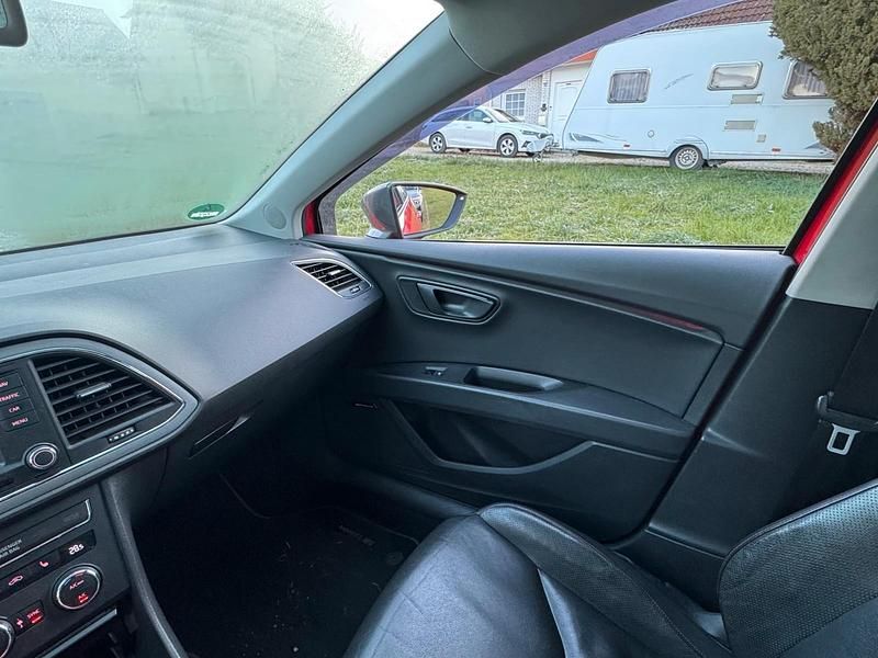 Gebraucht Seat Leon FR 179 PS (131 kW) 2014 Rot Kombi