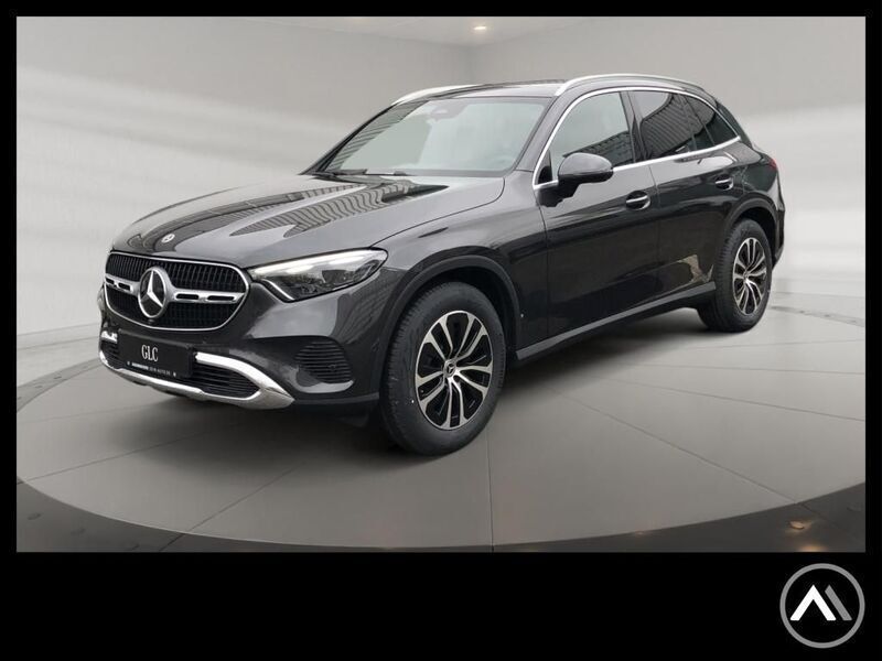 Grau metalliclack graphitgrau Gebraucht 2025 Mercedes GLC200 Avantgarde SUV | 56.889 € (Fairer Preis) - Bild 1/4