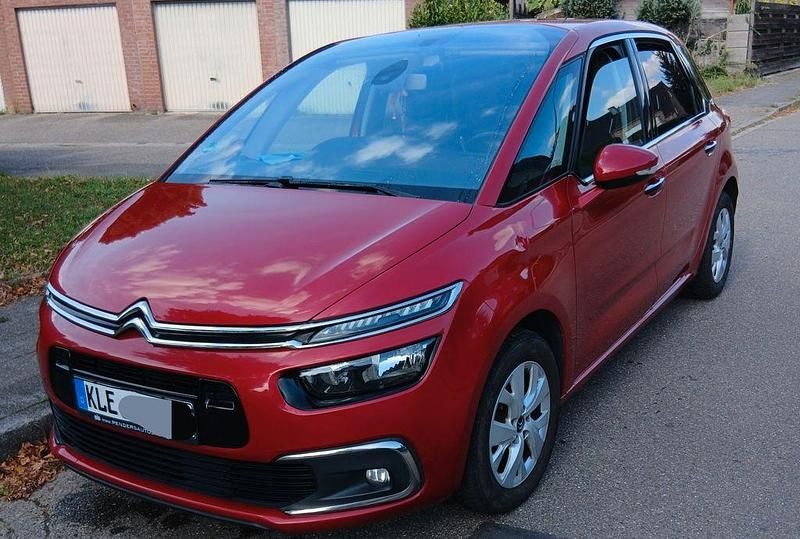Rot Gebraucht 2016 Citroën C4 Picasso Feel Van / Kleinbus | 8.200 € (Fairer Preis) - Bild 1/4