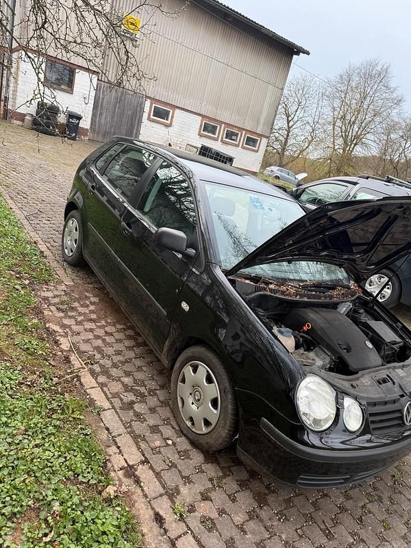 Gebraucht VW Polo 55 PS (40 kW) 2003 Schwarz Kleinwagen