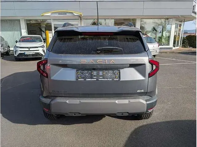 Neu Dacia Duster Extreme 131 PS (96 kW) 2025 SUV