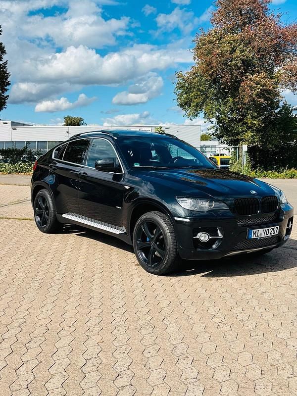 Schwarz Gebraucht 2011 BMW X6 SUV | 14.000 € (Guter Preis) - Bild 1/4