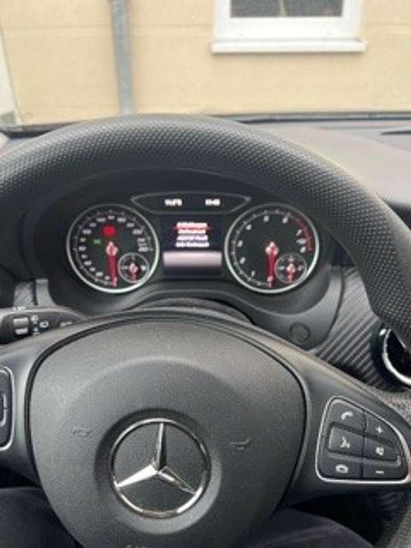 Gebraucht Mercedes GLA180 StreetStyle 122 PS (89 kW) 2019 SUV