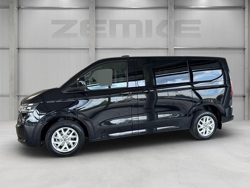 Gebraucht VW T7 Style 170 PS (125 kW) 2025 Midnight black Van