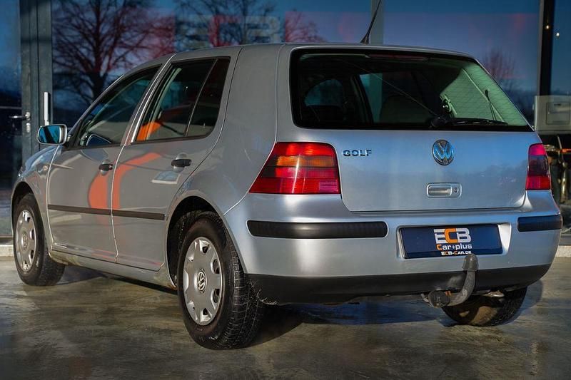 Gebraucht VW Golf IV Basis 75 PS (55 kW) 2001 Silber Limousine