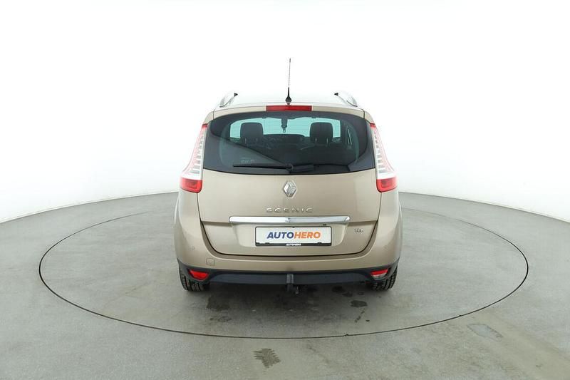 Gebraucht Renault Grand Scénic III Bose Edition 132 PS (97 kW) 2015 Beige Van / Kleinbus