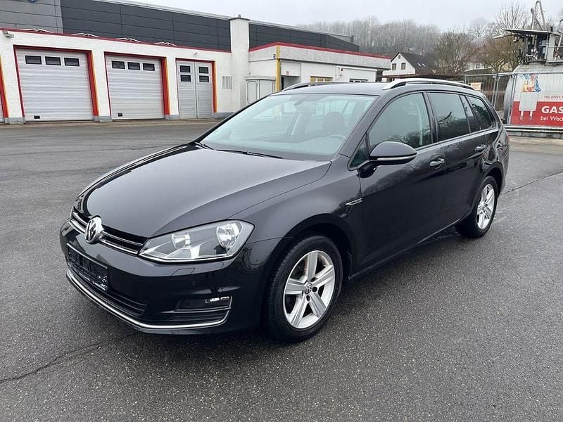 Gebraucht VW Golf VII LOUNGE 150 PS (110 kW) 2016 Schwarz Kombi