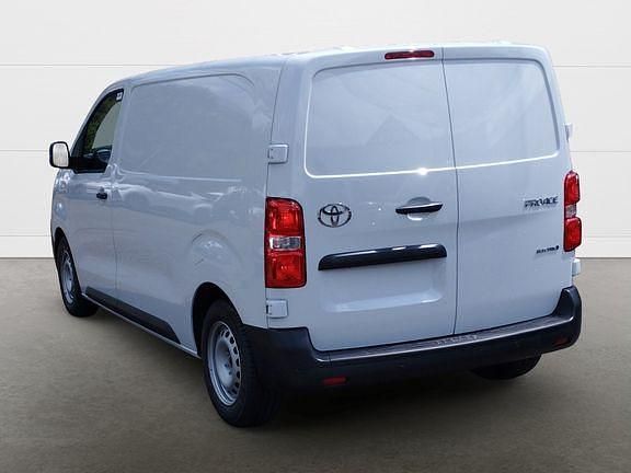 Gebraucht Toyota Proace 100 kW (136 PS) 2024 Weiss Van / Kleinbus