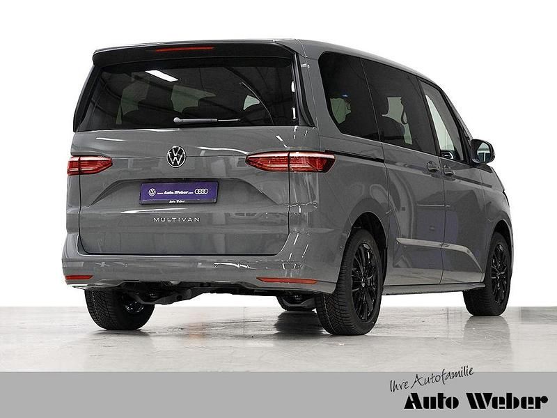 Neu VW Multivan Life 150 PS (110 kW) 2025 Grau Van