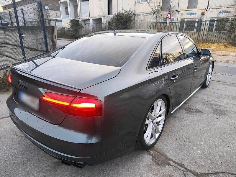 Second-hand Audi S8 700 CP (514 kW) 2017 Gri Berlinǎ