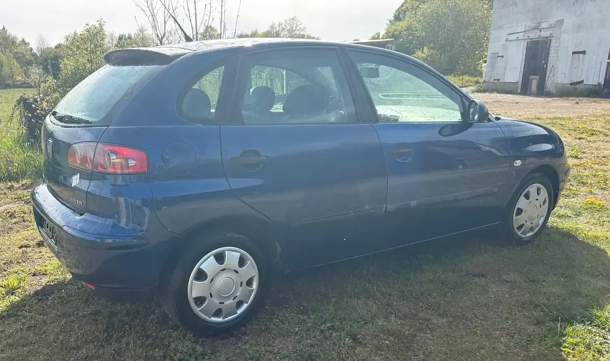 Second-hand Seat Ibiza 75 CP (55 kW) 2003 Albastru Hatchback