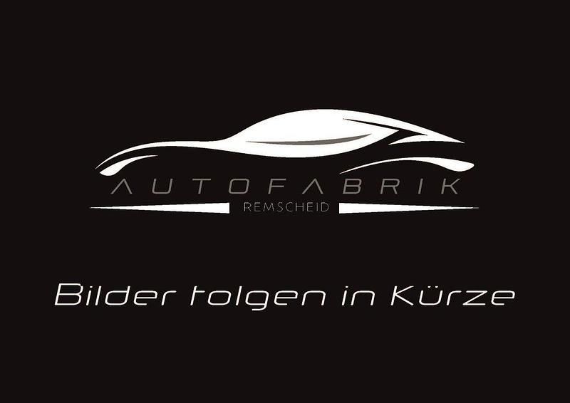 Weiß Gebraucht 2018 Seat Leon ST 4Drive Kombi | 29.990 € - Bild 1/1