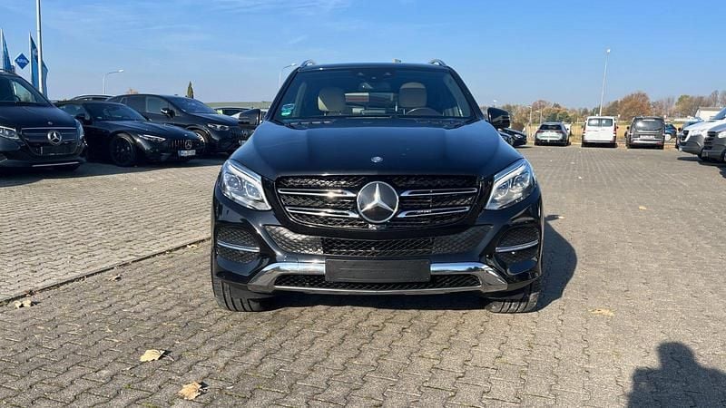 Gebraucht Mercedes GLE250 204 PS (150 kW) 2016 Schwarz SUV