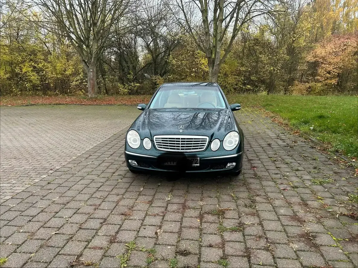 Second-hand Mercedes E200 163 CP (119 kW) 2003 Verde Berlinǎ