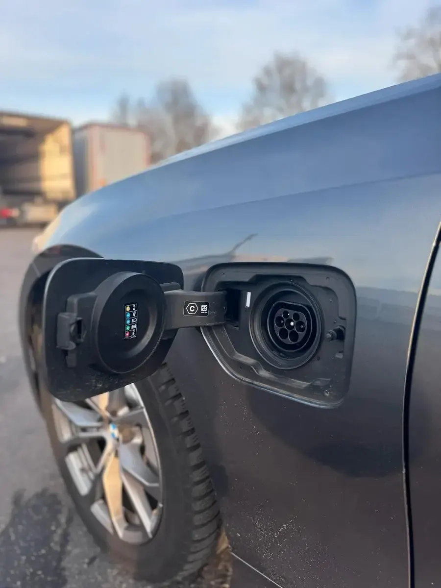 Używany BMW 330e 292 KM (214 kW) 2020 Szary Sedan/Limuzyna