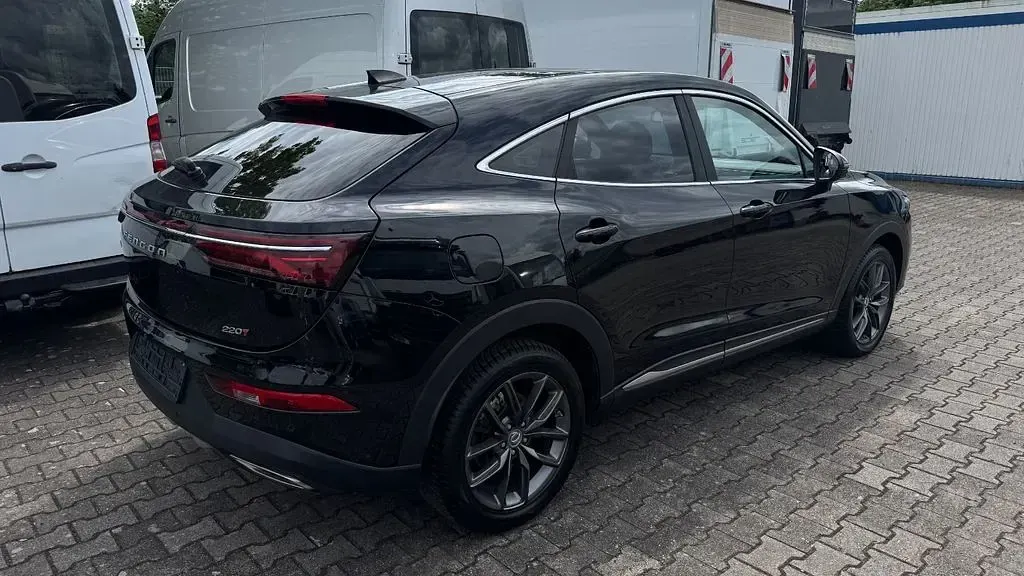 Gebraucht DFSK Fengon 137 PS (100 kW) 2021 Schwarz Limousine