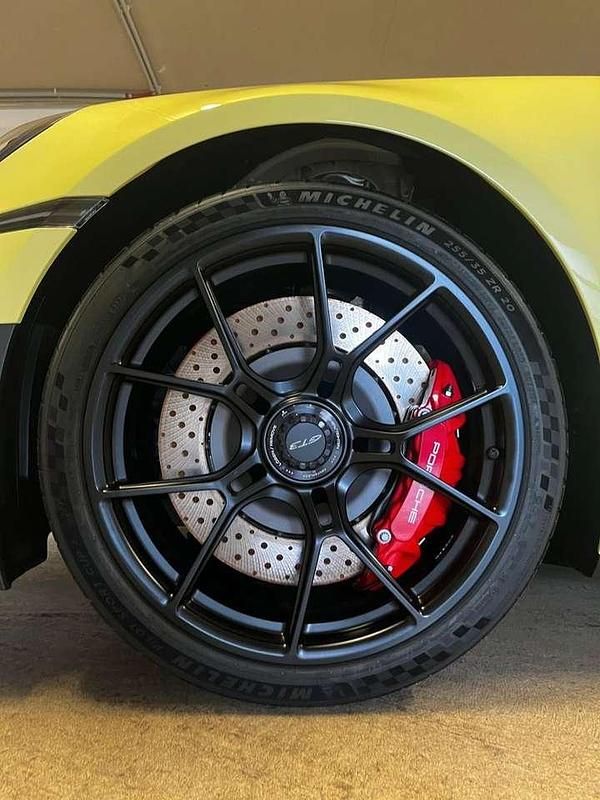 Neu Porsche 911 GT3 510 PS (375 kW) 2025 D9 cartagenagelb Coupé