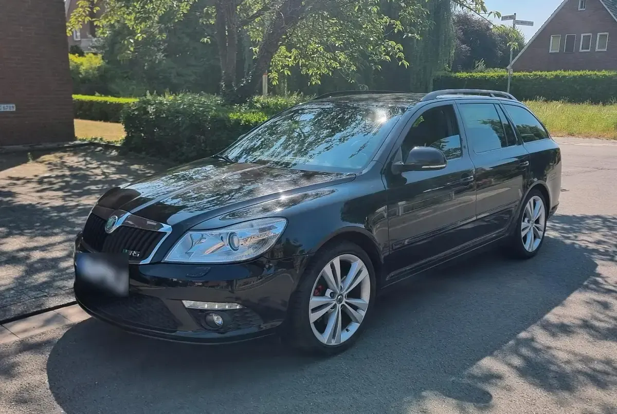 Gebraucht Skoda Octavia RS 170 PS (125 kW) 2010 Schwarz Kombi