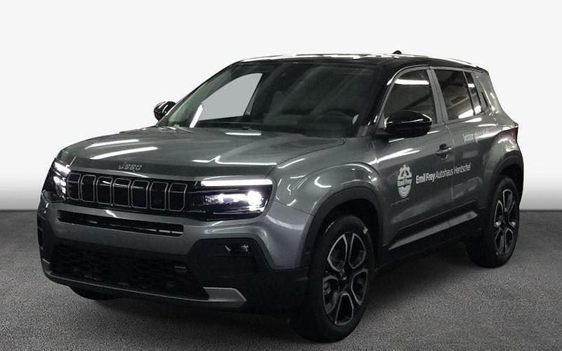 Grau Gebraucht 2024 Jeep Avenger EV Summit SUV | 29.903 € (Superpreis) - Bild 1/4