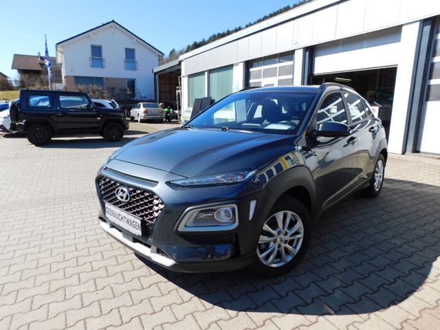 Dark knight mica Gebraucht 2018 Hyundai Kona Trend SUV | 13.900 € (Superpreis) - Bild 1/4