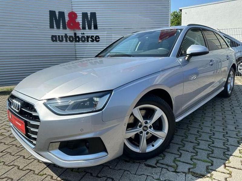 Florettsilber Gebraucht 2022 Audi A4 Advanced Kombi | 23.500 € (Fairer Preis) - Bild 1/4