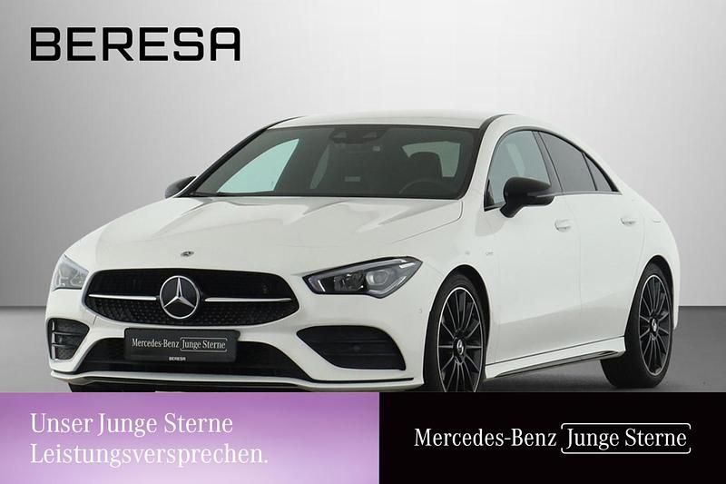 Unilack polarweiß Gebraucht 2021 Mercedes CLA180 AMG Limousine | 29.680 € (Etwas zu teuer) - Bild 1/3