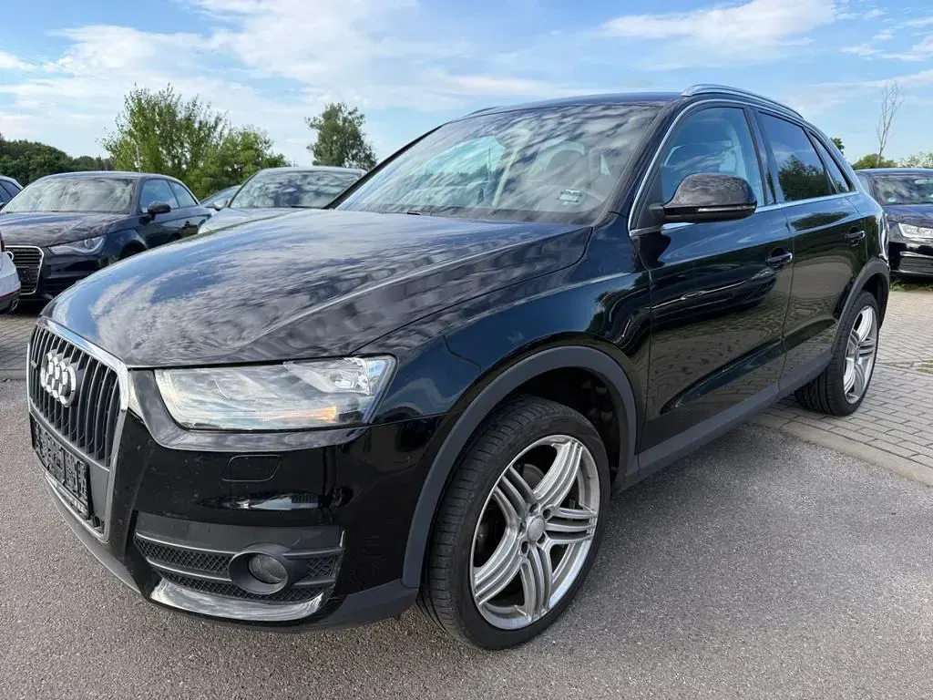 Gebraucht Audi Q3 Ambiente 170 PS (125 kW) 2011 Schwarz SUV