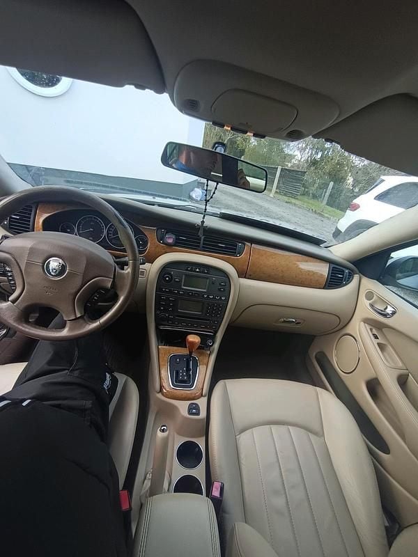 Gebraucht Jaguar X-type 156 PS (114 kW) 2004 Silber Limousine