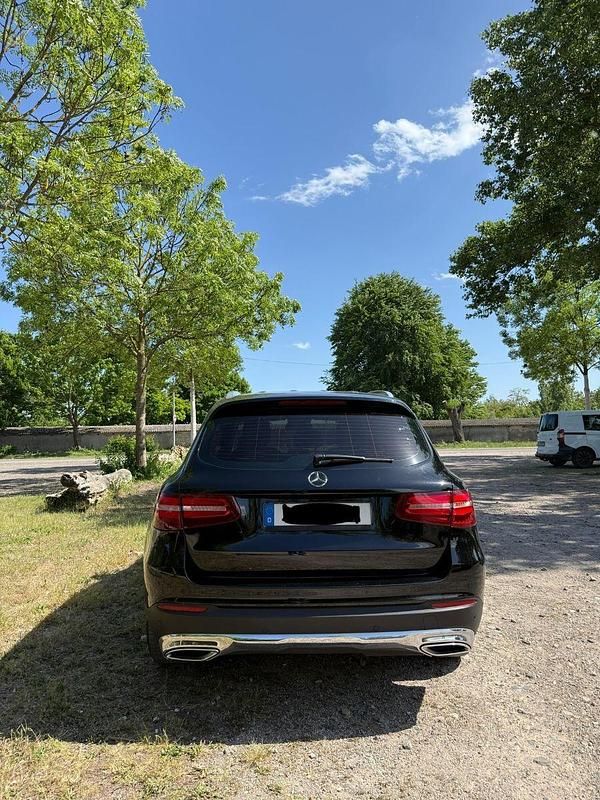 Gebraucht Mercedes GLC220 170 PS (125 kW) 2016 Schwarz SUV