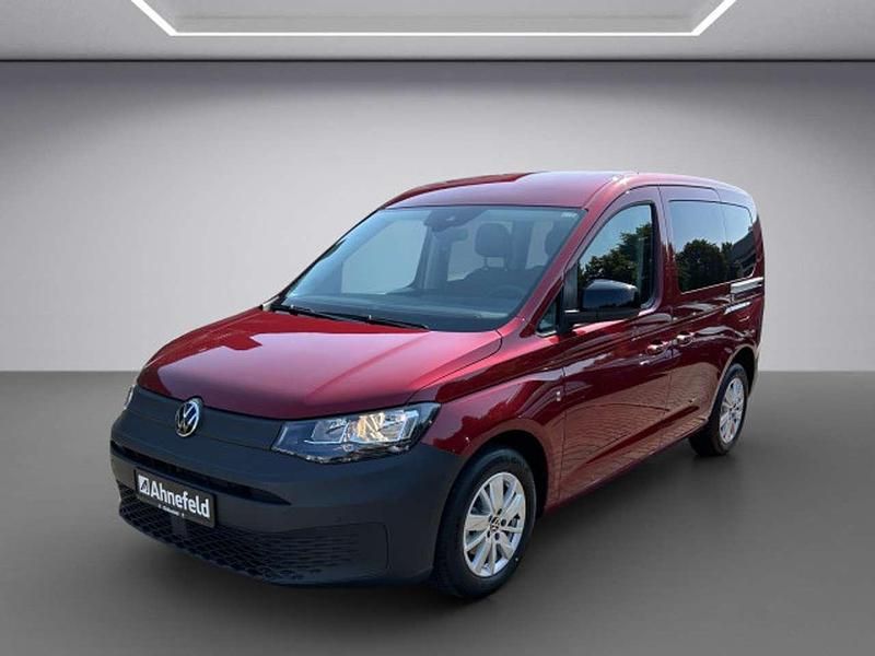 Gebraucht VW Caddy Basis 102 PS (75 kW) 2024 Fortanarot Van / Kleinbus